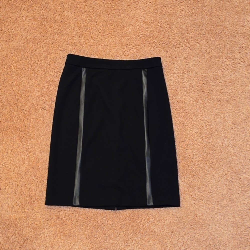 Cute skirt. Size 2